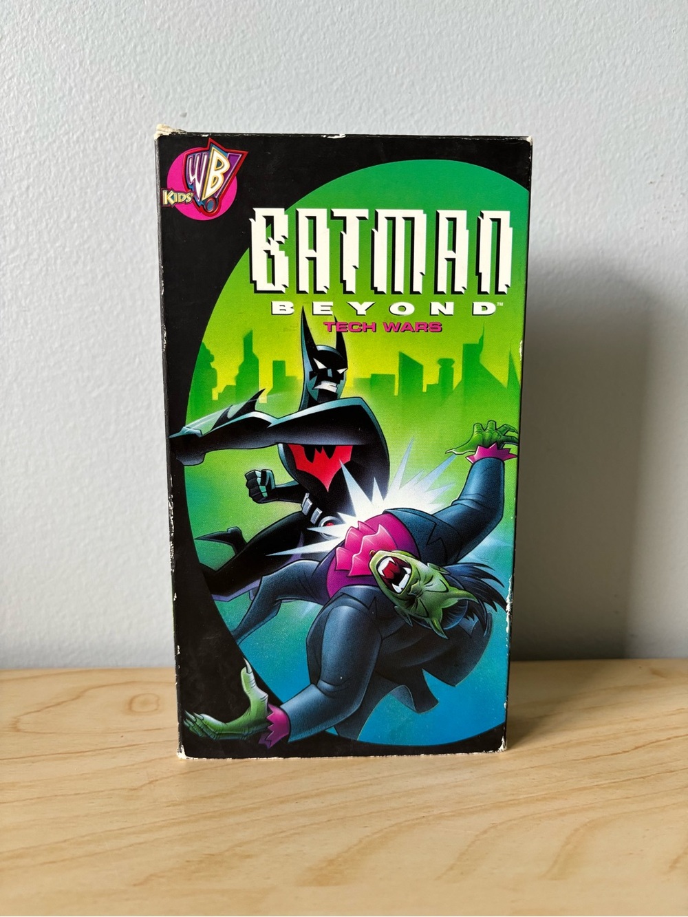 Warner Bros. Kids WB Batman Beyond “Tech Wars” VHS 📼 🦇 1999 - Tested